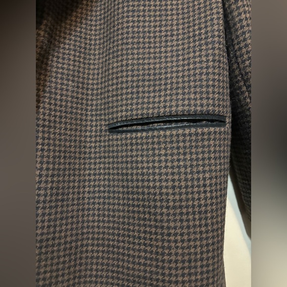 HARVÉ BERNARD Tweed Wool Blend Leather Trim Blazer - Picture 2 of 5